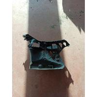 51118085473 BMW 3 SERİSİ ÖN TAMPON SOL BRAKETİ