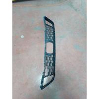 51118098664 / 8098664 BMW 5 SERİSİ G30 ÖN TAMPON IZGARA 4İ20