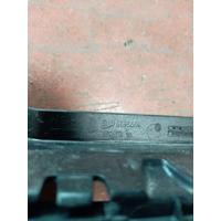 51118098664 / 8098664 BMW 5 SERİSİ G30 ÖN TAMPON IZGARA 4İ20