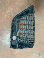 51118098669 / 8098669 BMW 5 SERİSİ G30 ÖN TAMPON SOL IZGARA HASARLI | MOTOLAND