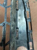 51118098670 / 8098670 BMW G30 LCI ÖN TAMPON SAĞ SİS IZGARASI | MOTOLAND