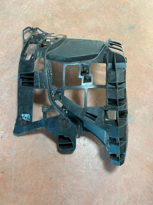 51118737241 / 8737241 BMW 2 SERİSİ U06 ÖN TAMPON SOL BRAKETİ | MOTOLAND