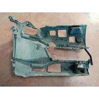 51119498601 / 9498601 BMW 5 SERİSİ G30 G31 TAMPON BRAKETİ 4D24