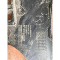 51119498602 / 9498602 BMW 5 SERİSİ G30 G31 LCI ÖN TAMPON SAĞ ÖN SİS BAĞLANTI BRAKETİ
