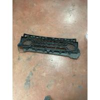 51119881918 / 9881918 BMW X1 U11 ÖN TAMPON ORTA IZGARA