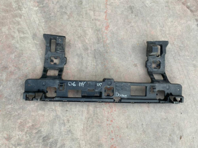 51125A0C1C0 / 5A0C1C0 MINI COUNTRYMAN U25 ARKA TAMPON ORTA BRAKETİ | MOTOLAND