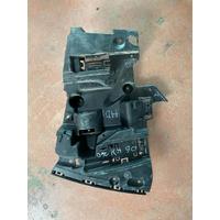 51125A0C1C8 MINI U25 COUNTRYMAN ARKA TAMPON SAĞ BRAKETİ