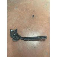 51125A1CC62 / 5A1CC62 BMW 3 SERİSİ G21 ARKA TAMPON MONTAJ BRAKETİ