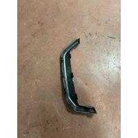 51125A37688 / 5A37688 BMW 5 SERİSİ G60 ARKA TAMPON ÇITASI