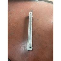 51127332320 BMW X1 F48 ARKA TAMPON DEMİRİ | MOTOLAND