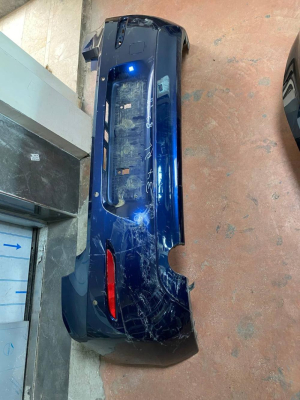 51127371752 / 7371752 BMW 1 SERİSİ F20 LCI ARKA TAMPON | MOTOLAND