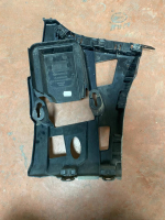 51127371753 / 7371753 BMW 1 SERİSİ F20 LCI ARKA TAMPON SOL BRAKETİ | MOTOLAND