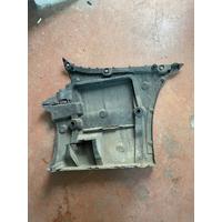51127387299 BMW 5 SERİSİ G30 ARKA TAMPON SOL BRAKETİ | MOTOLAND