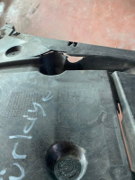 51127387300 / 7387300 BMW 5 SERİSİ G30 ARKA TAMPON SAĞ BRAKETİ | MOTOLAND