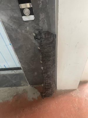 51127400674 / 7400674 BMW X3 G01 ARKA TAMPON ALT TAKVİYESİ