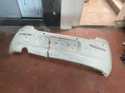 51127429769 / 7429769 BMW 1 SERİSİ F20 ARKA TAMPON | MOTOLAND