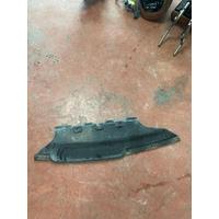 51127907147 / 7907147 BMW 5 SERİSİ F10 ARKA TAMPON BRAKETİ