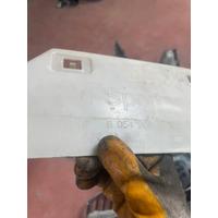 51128054200 / 8054200 BMW 3 SERİSİ F30 F31 ARKA TAMPON BRAKETİ