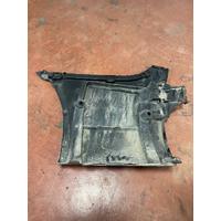 51128066722 / 8066722 BMW 5 SERİSİ G30 ARKA TAMPON BRAKETİ