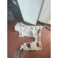 51128085487 / 8085487 BMW 3 SERİSİ G20 ARKA TAMPON BRAKETİ