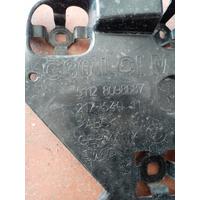 51128098687 / 8098687 BMW 5 SERİSİ G30 TAMPON BRAKETİ 4C16