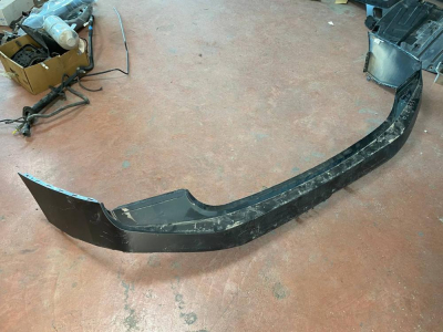 51128737822 / 8737822  BMW i SERİSİ İX İ20 ARKA TAMPON 2021 VE ÜZERİ