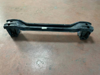 51129464147 / 9464147 BMW 7 SERİSİ G70 ARKA TAMPON DEMİRİ | MOTOLAND