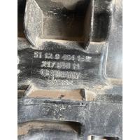51129464148 / 9464148 BMW 7 SERİSİ G70 BAGAJ AÇMA ADAPTÖR KAPAĞI