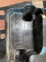 51129881943 / 9881943 BMW X1 U11 ARKA SOL TAMPON BRAKETİ | MOTOLAND