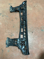 51129883537 / 9883537 BMW X1 SERİSİ U11 ARKA TAMPON BRAKETİ | MOTOLAND