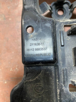 51129883537 / 9883537 BMW X1 U11 ARKA ORTA TAMPON BRAKETİ | MOTOLAND