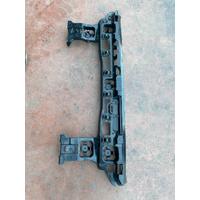 51129883537 BMW X1 U11 ARKA TAMPON BRAKETİ ORTA | MOTOLAND