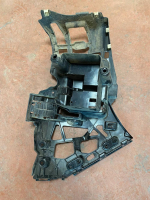 51129883544 / 9883544 BMW X1 U11 ARKA TAMPON SAĞ BRAKETİ | MOTOLAND
