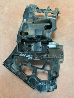 51129883544 / 9883544 BMW X1 U11 ARKA TAMPON SAĞ BRAKETİ | MOTOLAND