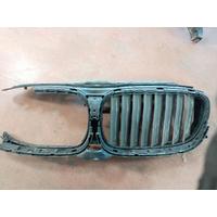 511318715610 / 8715610 BMW 7 G11 G12 SERİSİ PANJUR PARÇASI 4İ6