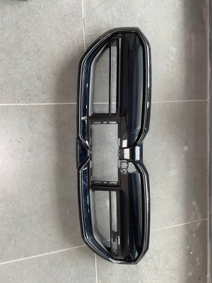 51135A185A5 / 5A185A5 BMW 5 SERİSİ G60 G90 LEDLİ ÖN PANJUR LED KISMI HASARLI | MOTOLAND