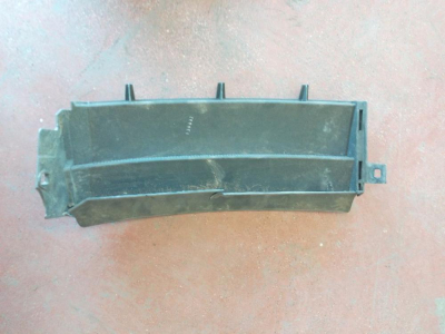 51137026899 / 7026899 LAND ROVER ÖN KANAT HAVALANDIRMA SOL 4G21