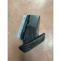 51166805524 BMW 3 SERİSİ G20 G21 FAR ALTI SAKLAMA GÖZÜ | MOTOLAND