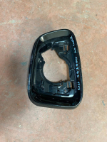 51167485131 / 7485131 BMW 5 SERİSİ G30 SOL AYNA ÇERÇEVESİ | MOTOLAND