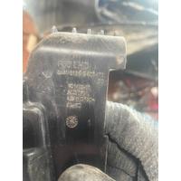 51217406479 / 7406479 MİNİ COUNTRYMAN F60 ÖN KİLİTLEME SİSTEMİ