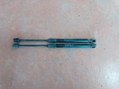 51237300535 / 7300535 BMW 2 SERİSİ F45 KAPUT AMORTİSÖRÜ