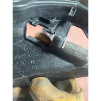 51247453424 / 7453424 BMW 3 SERİSİ G20 G21 BAGAJ TRİM PARÇASI