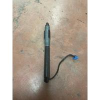 51248737952 / 8737952 BMW 5 SERİSİ G30 BAGAJ AMORTİSÖRÜ