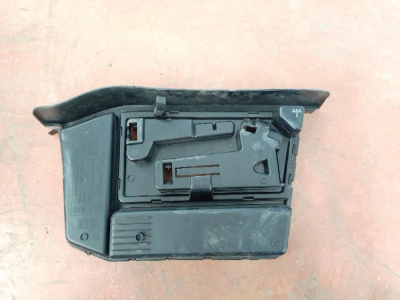51477308699 / 7308699 BMW 3 SERİSİ F30 F32 AKÜ ÜSTÜ AVADANLIK