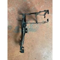 51647245791 / 7245791 BMW 2 SERİ F20 3 SERİSİ F30 SAĞ FAR AYAĞI | MOTOLAND