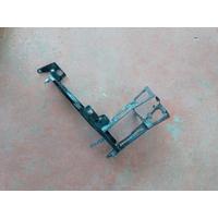 51647245792 BMW F20-F30-F32-F36 ÖN PANEL FAR DESTEĞİ SAĞ