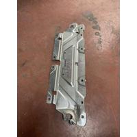 51647422287 / 7422287 BMW 3 SERİSİ G20 ÖN PANEL ÜST SACI