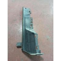 51648055208 / 8055208 BMW X5 F15 HAVA KANALI PARÇASI