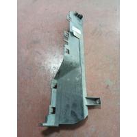 51648055208 / 8055208 BMW X5 F15 HAVA KANALI PARÇASI