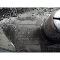 51717241847 / 7241847 BMW 1 SERİSİ F20 SOL KÜREK BAKALİTİ 4G18